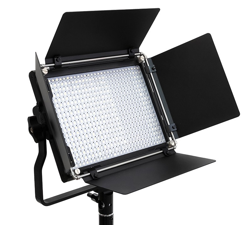 Постоянный свет PowerPlant LED-540ASRC