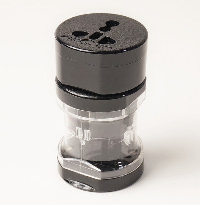 Универсальный дорожный сетевой переходник PowerPlant 220V 10A