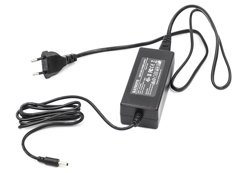 Блок питания для УМБ K3 220V 12.6V 2.5A (3.5*1.7)